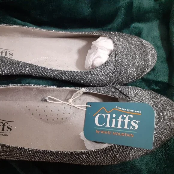 SILVER SPARKLE FLATS NEW WITH TAGS CLIFFS BY WHITE MOUNTAIN - Picture 5 of 13